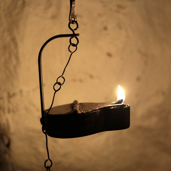 Betty oil lamp top