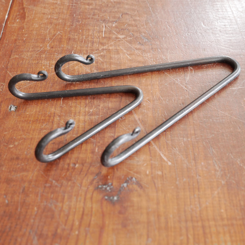 Bail Hooks