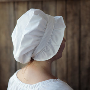 Cotton Gathered Cap in white cotton