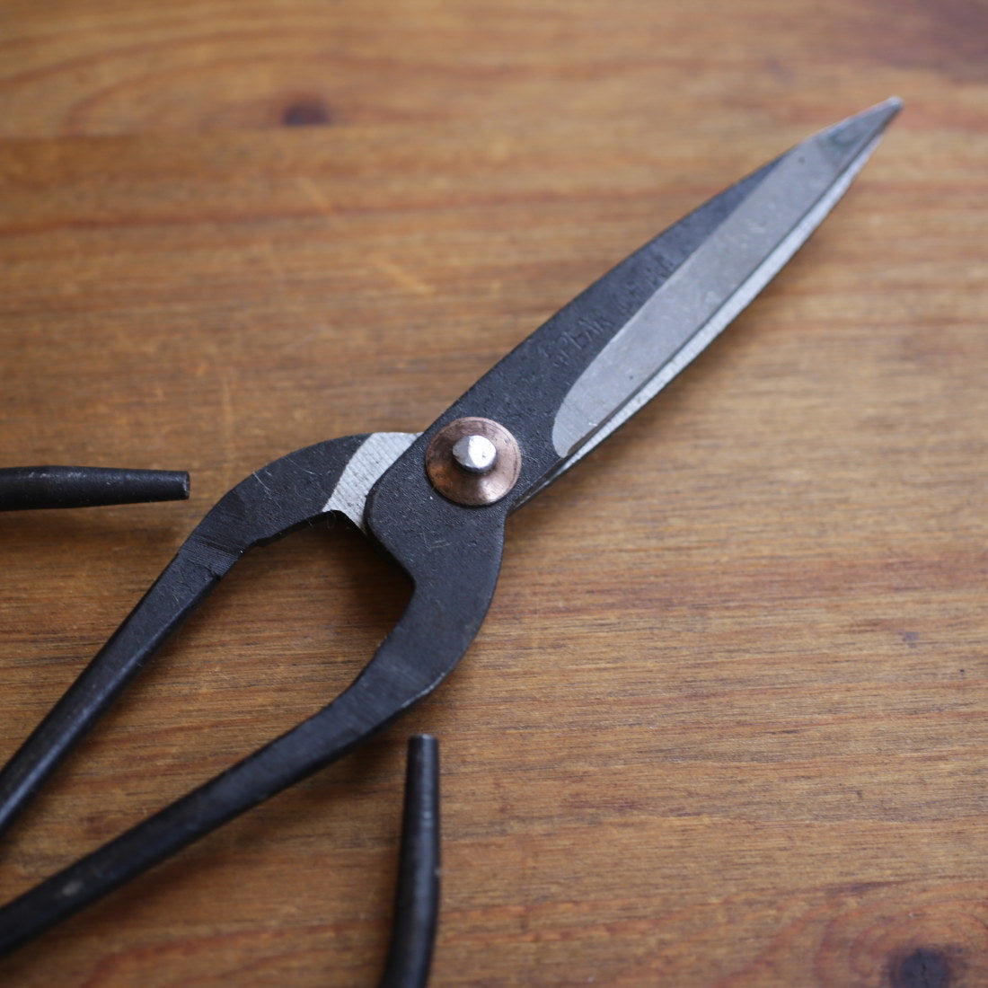 Hand Forged Scissors Primitive Style Leather Scissors - 4 to choose from -  Kentucky Leather and Hides