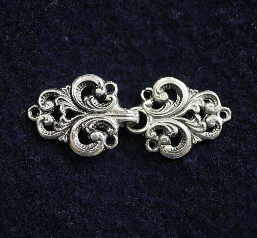 Cloak Clasp Style D / BG-36D