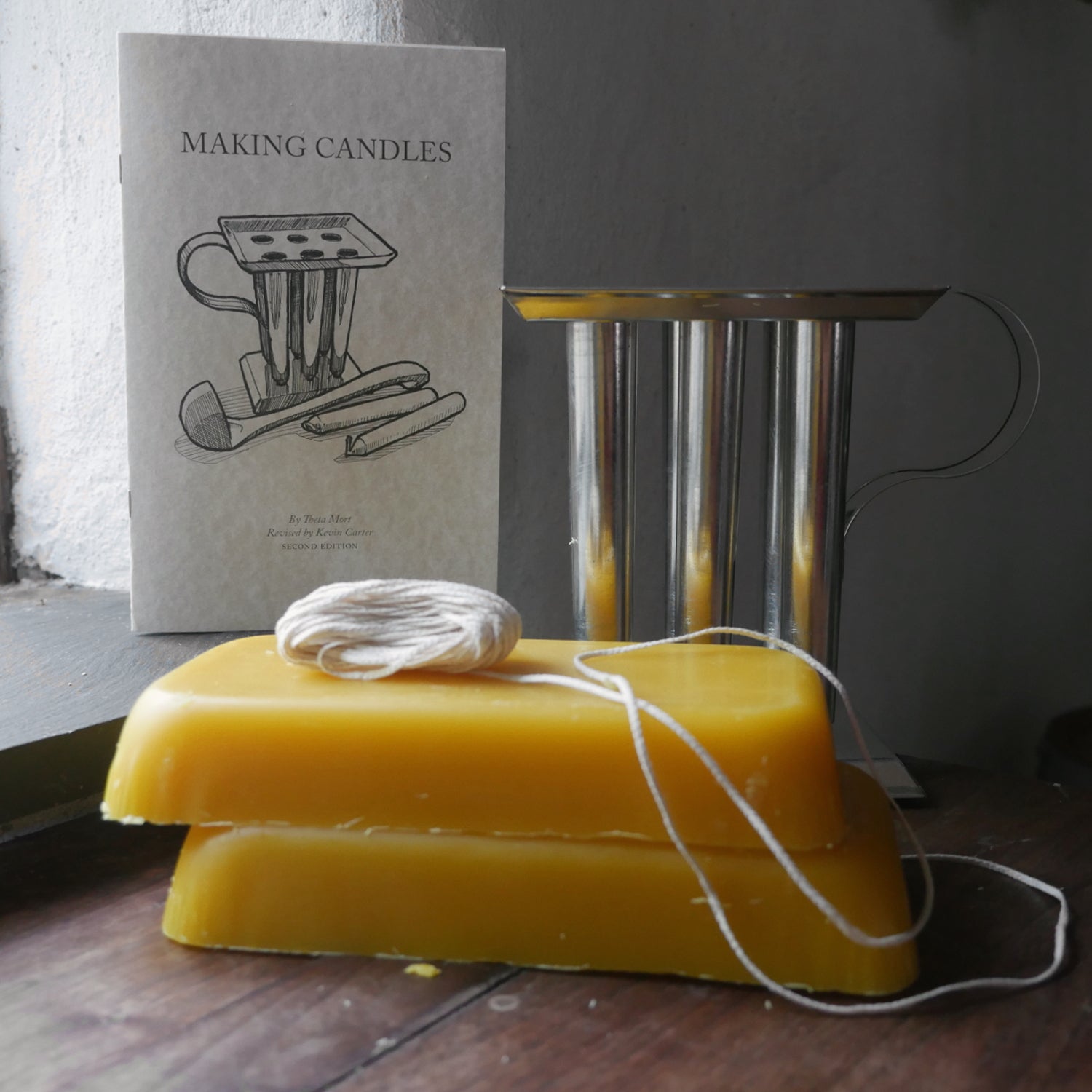 Beeswax Candle Making Kit - Makes 9 Candles – Yiddish Book Center Store