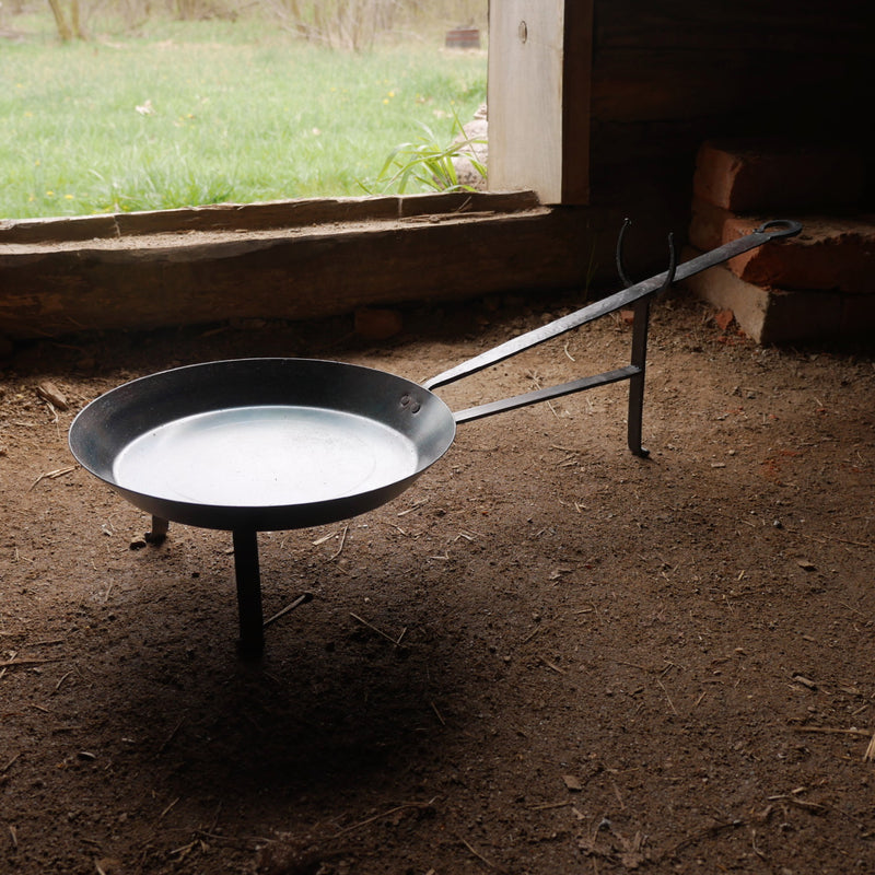 Long-Handled Skillet and Trivet