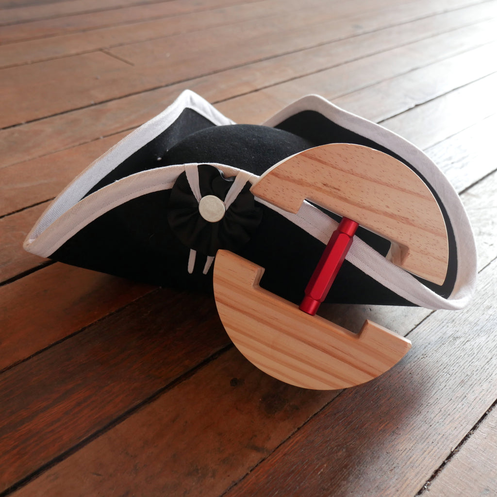 New Hat Stretcher