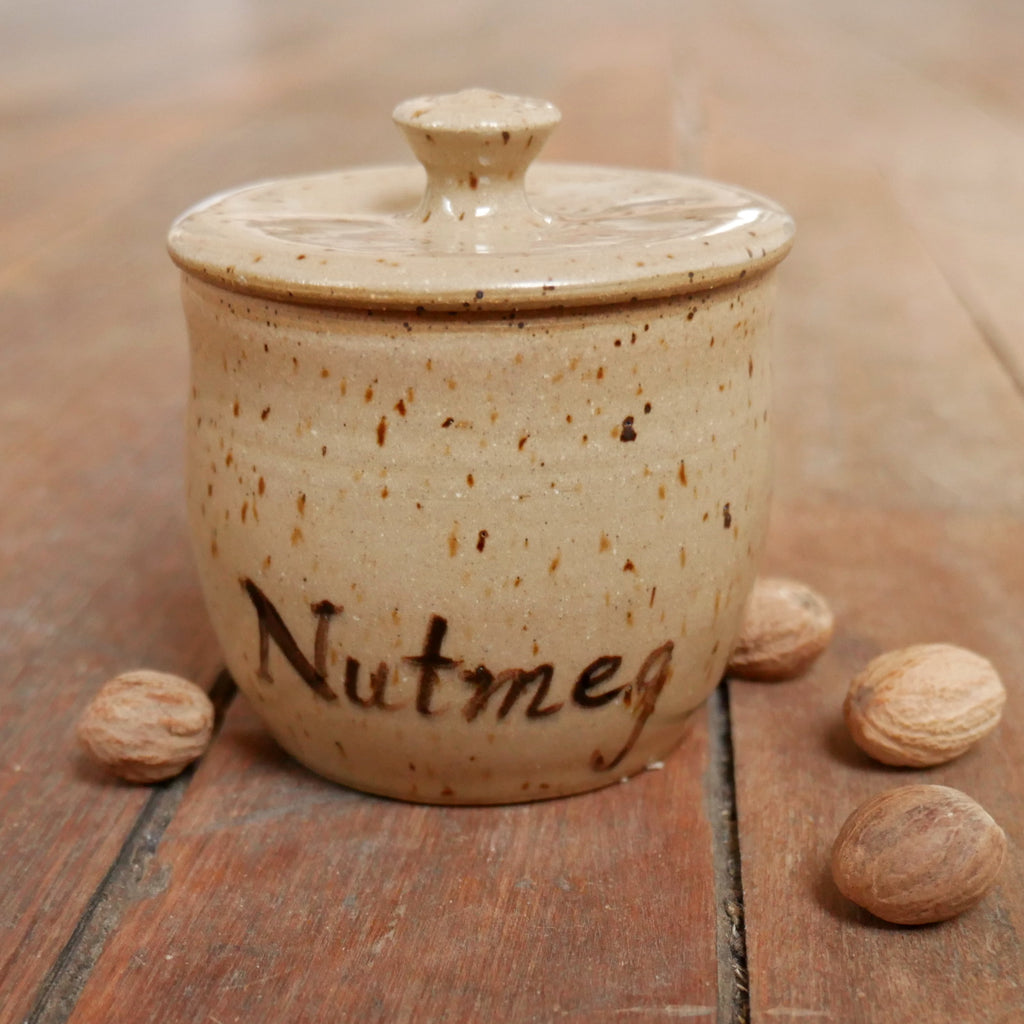 Nutmeg Pot