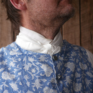 Men's White Silk Cravat